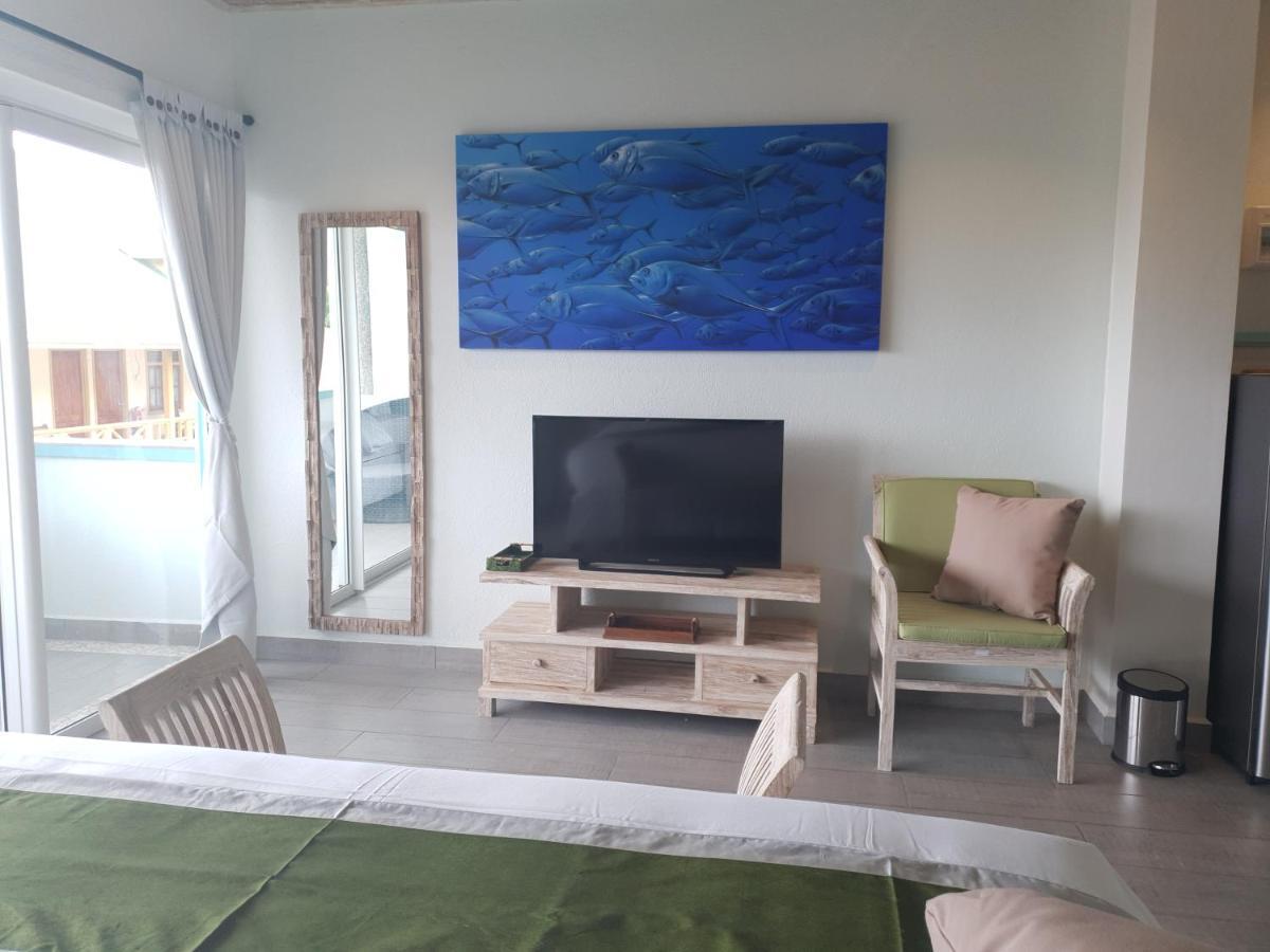 Bord Mer City Apartments ลาดิก ภายนอก รูปภาพ